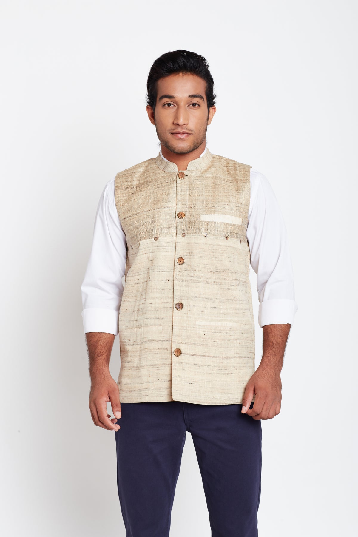 Tussar Men Bandi