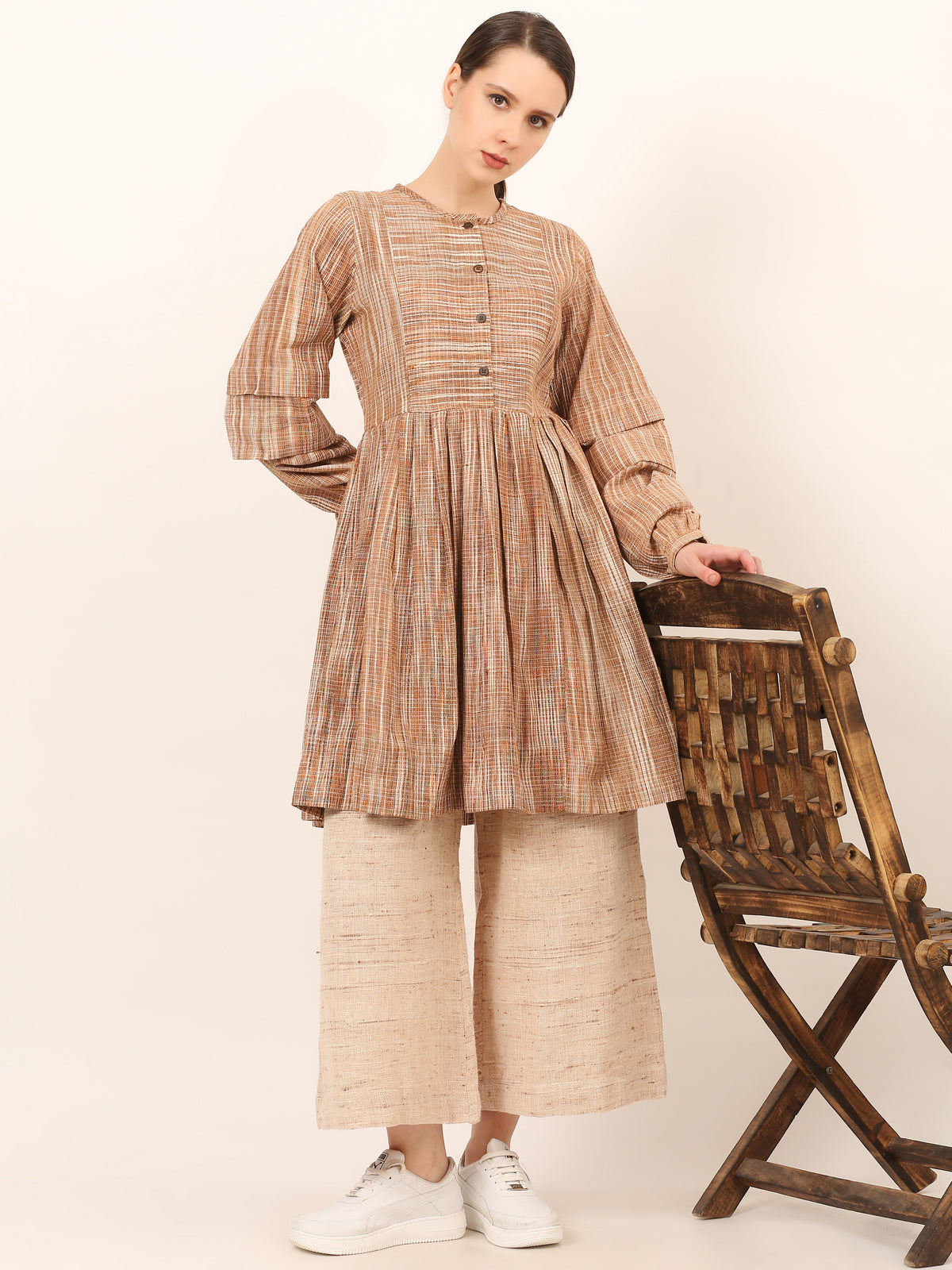 Jharna Kurti